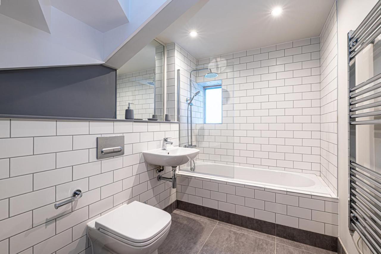 Carriage Works Apartments In Preston プレストン エクステリア 写真