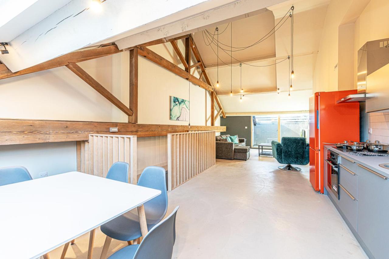 Carriage Works Apartments In Preston プレストン エクステリア 写真